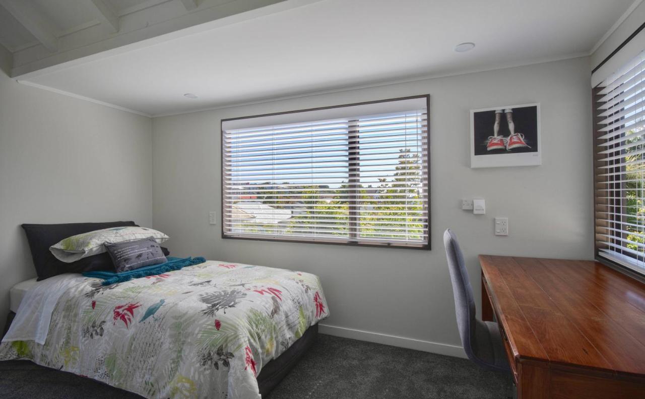 Central City Gem - Napier Holiday Home Экстерьер фото